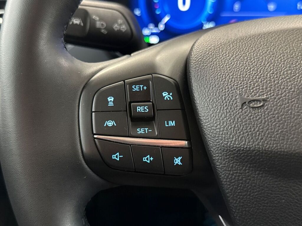 Ford Focus 2023 Harmaa