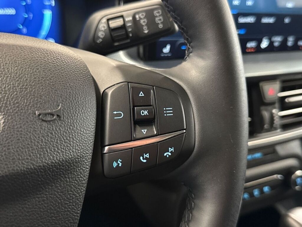Ford Focus 2023 Harmaa