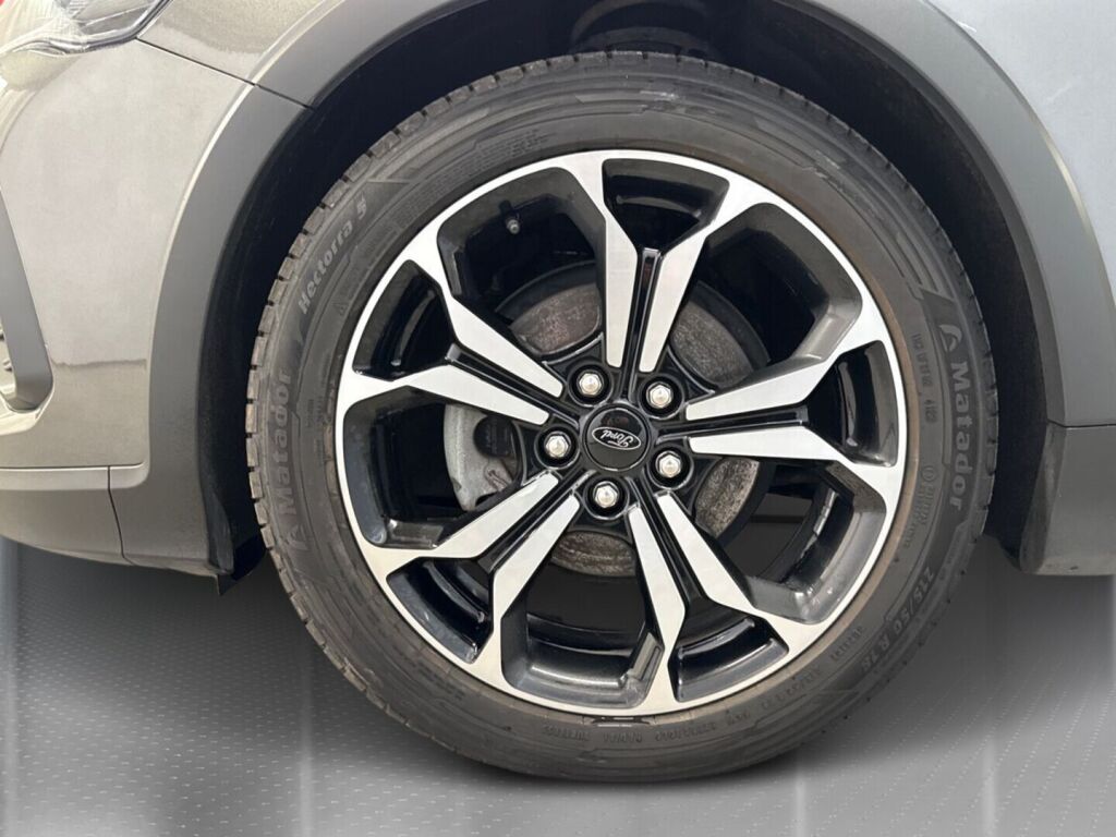 Ford Focus 2023 Harmaa
