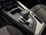 Audi A4 2023 Valkoinen