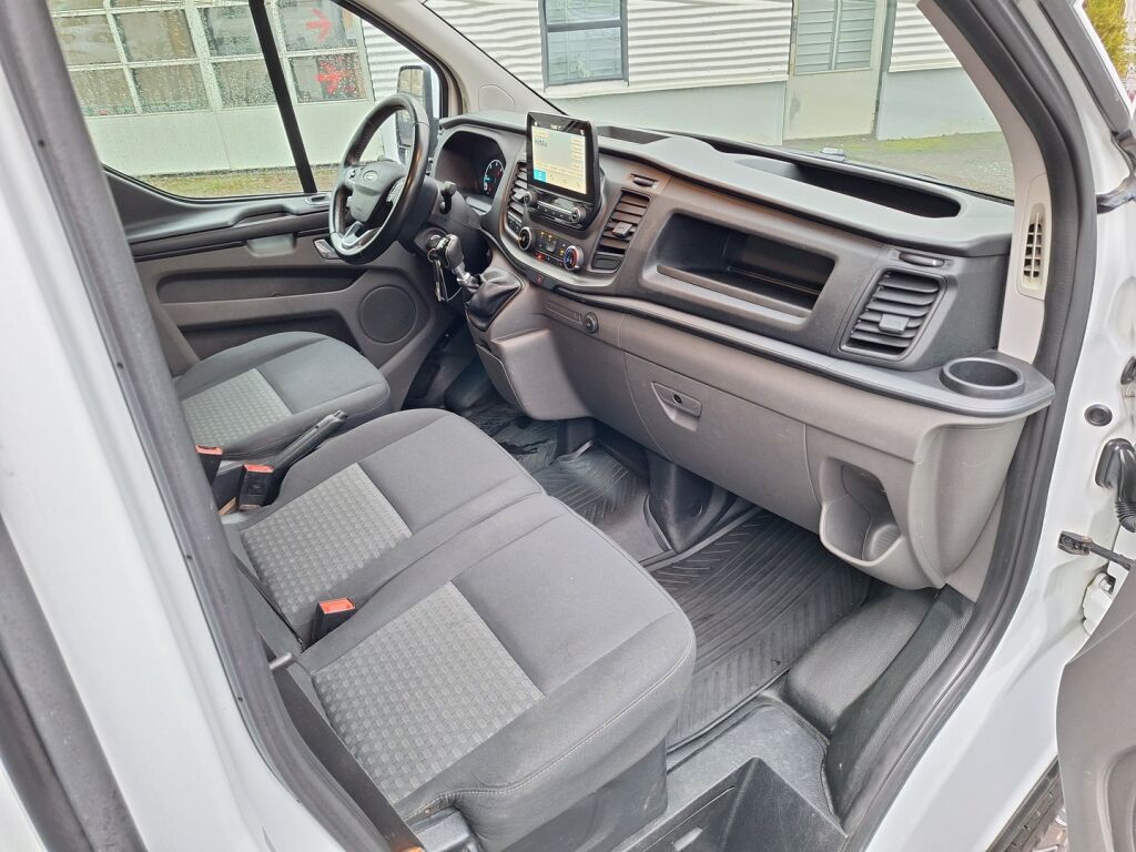 Ford Transit Custom 2018 Valkoinen