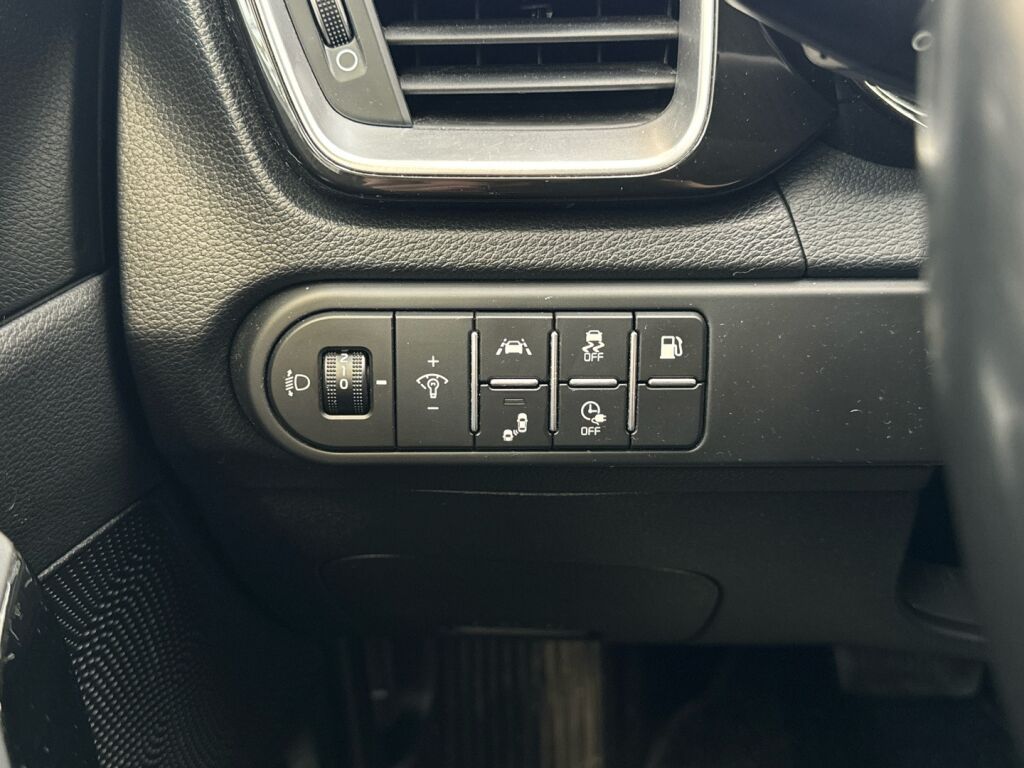 Kia Ceed 2020 Punainen