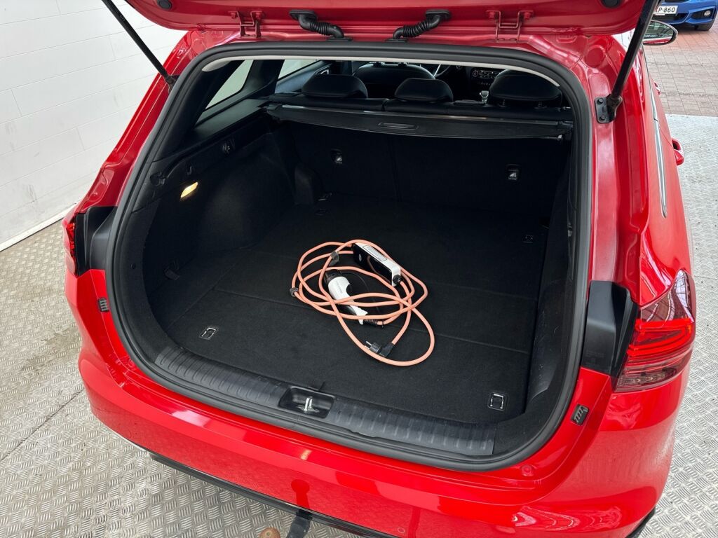 Kia Ceed 2020 Punainen