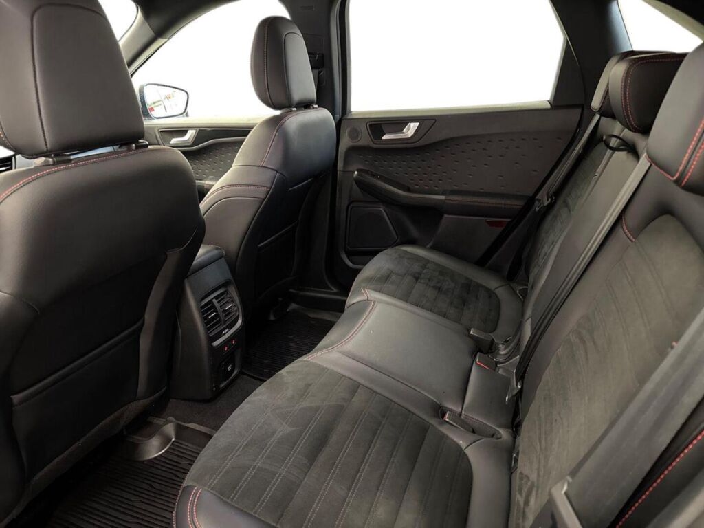 Ford Kuga 2020 Harmaa
