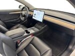 Tesla Model 3 2021 Valkoinen
