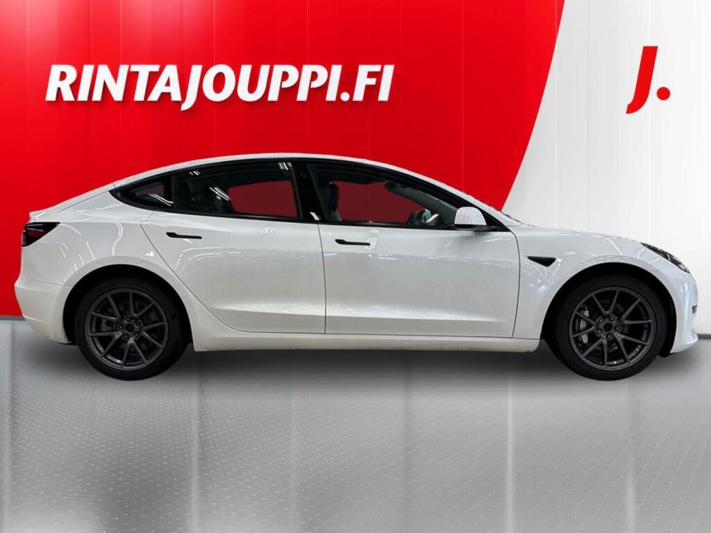 Tesla Model 3 2021 Valkoinen