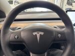 Tesla Model 3 2021 Valkoinen