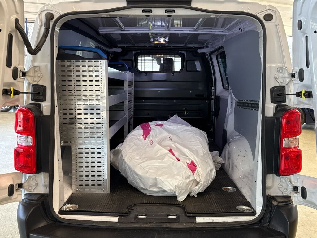 Peugeot Expert 2023 Valkoinen