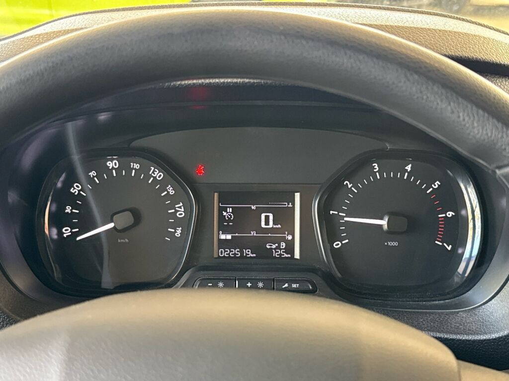 Peugeot Expert 2023 Valkoinen