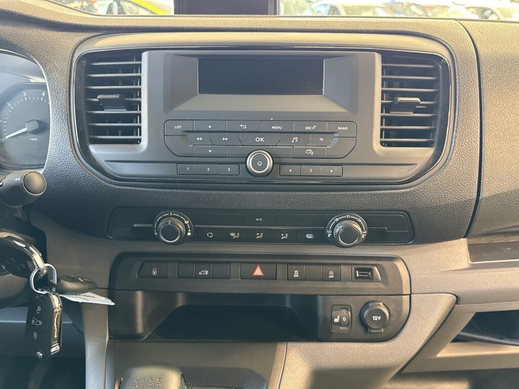 Peugeot Expert 2023 Valkoinen