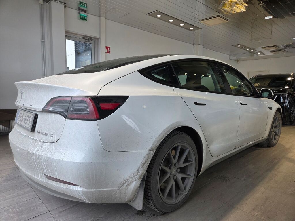 Tesla Model 3 2023 Valkoinen
