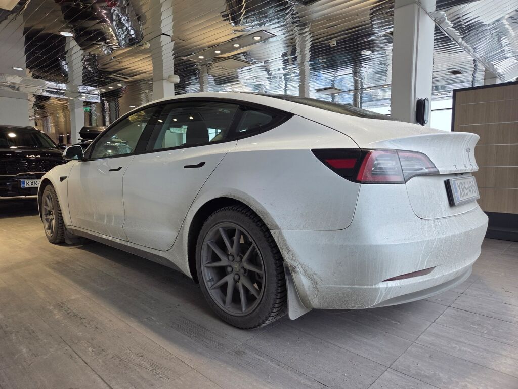 Tesla Model 3 2023 Valkoinen