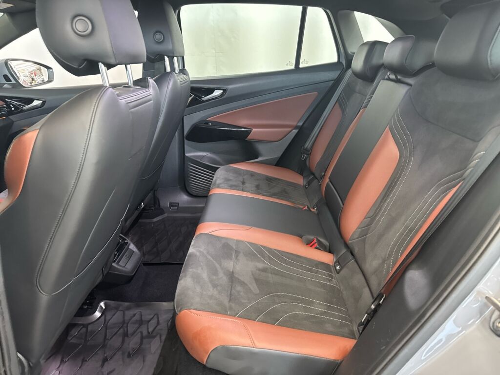 Volkswagen ID.4 2023 Harmaa