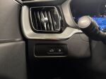 Volvo XC60 2023 Musta