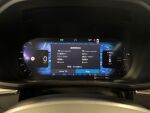 Volvo XC60 2023 Musta
