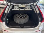Volvo XC60 2023 Metallinhohto Valkoinen