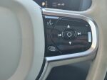 Volvo XC60 2023 Valkoinen