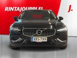 Volvo V60 2021 Musta