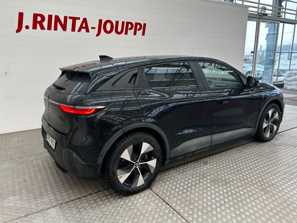 Renault Megane 2024 Musta