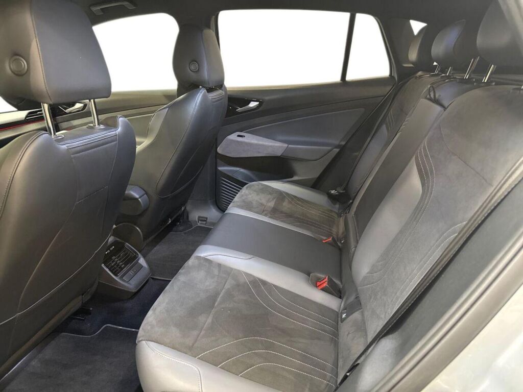 Volkswagen ID.4 2023 Harmaa