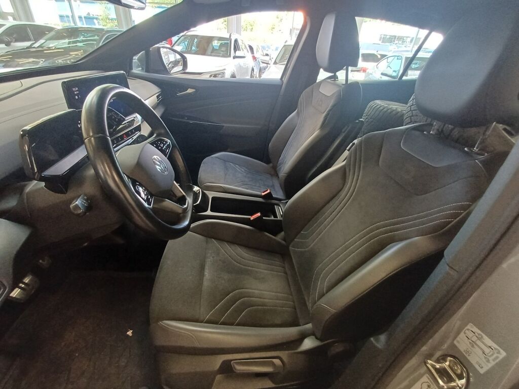 Volkswagen ID.5 2023 Harmaa