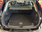 Volvo XC60 2021 Musta