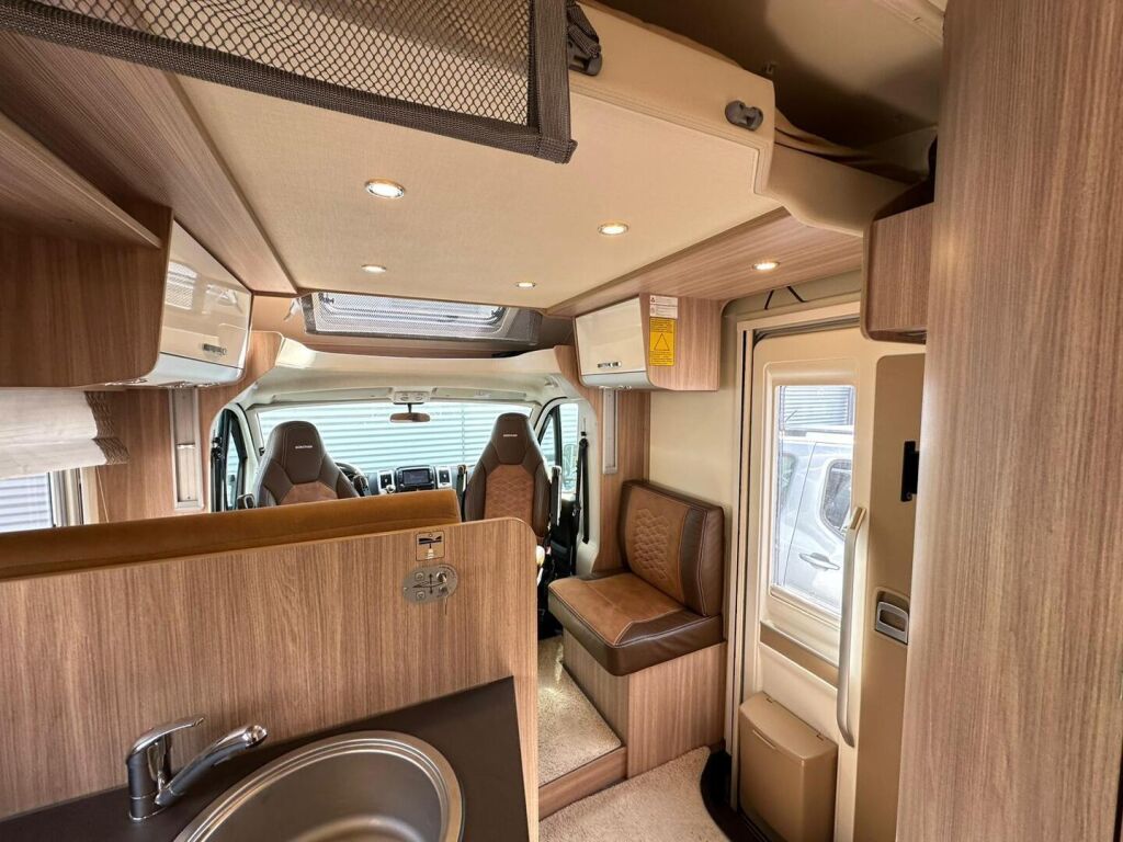 Bürstner Ixeo Time IT 726 J.Edition 2020 Harmaa