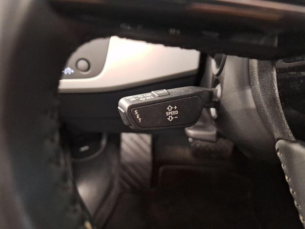 Audi A4 2020 Valkoinen