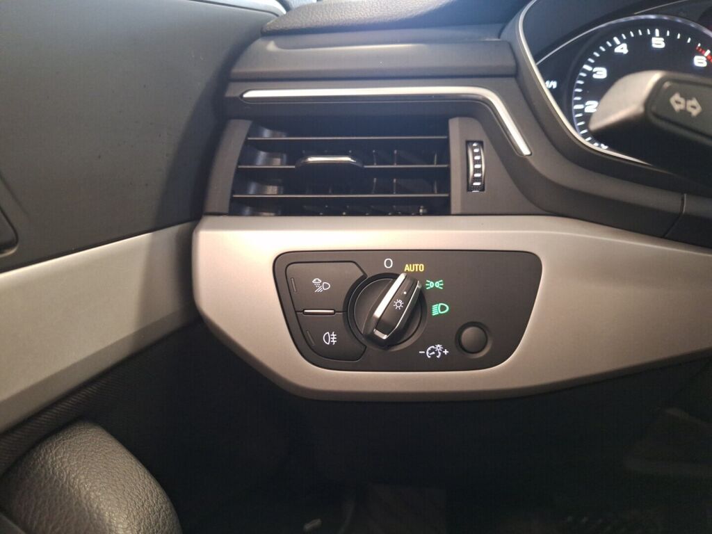 Audi A4 2020 Valkoinen