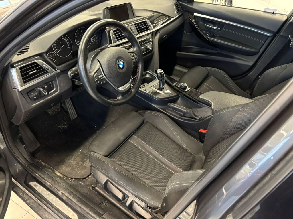 BMW 320 2016 Harmaa