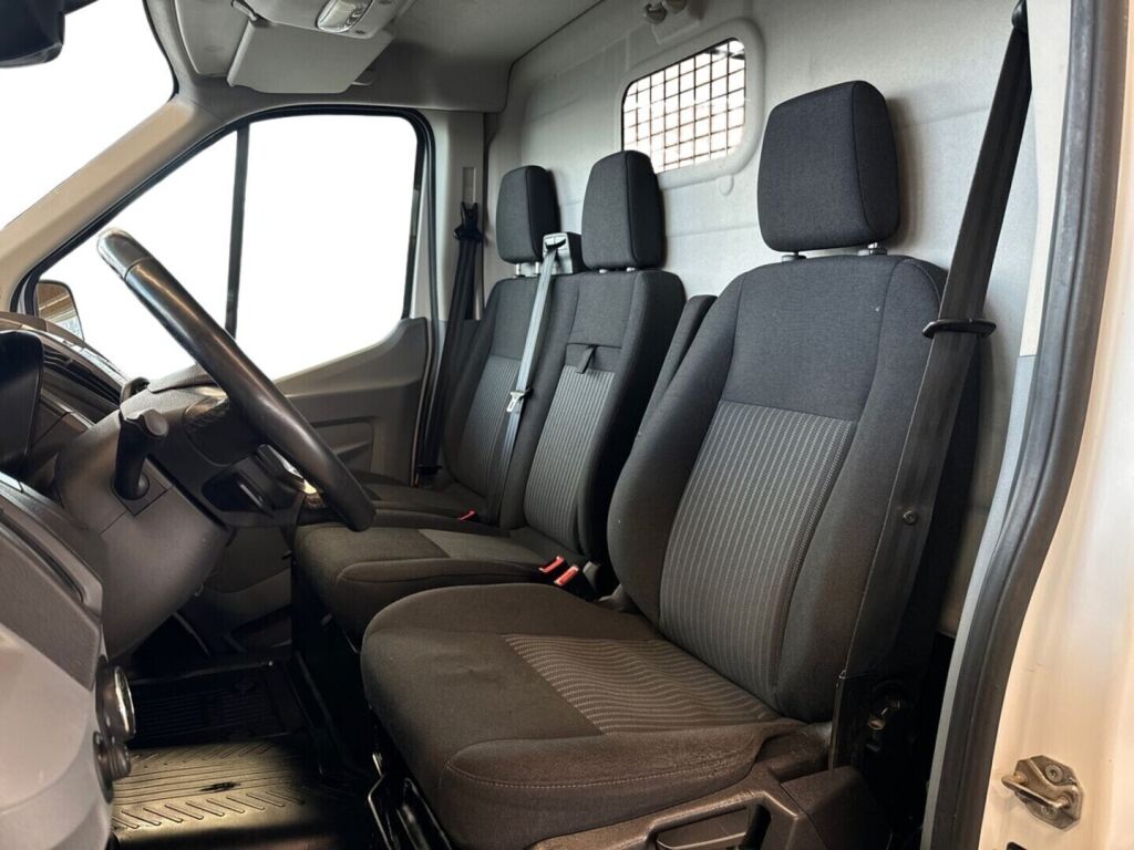 Ford Transit 2018 Valkoinen