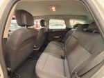 Opel Astra 2011 Valkoinen