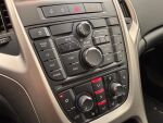 Opel Astra 2011 Valkoinen
