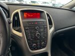 Opel Astra 2011 Harmaa