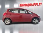 Kia Venga 2011 Punainen