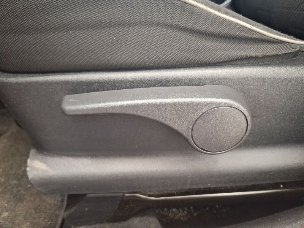 Kia Venga 2011 Punainen