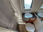 Adria Matrix Plus 680 SL 2011 Valkoinen