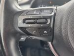 Kia Stonic 2021 Musta