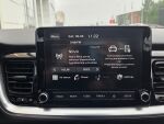 Kia Stonic 2021 Musta