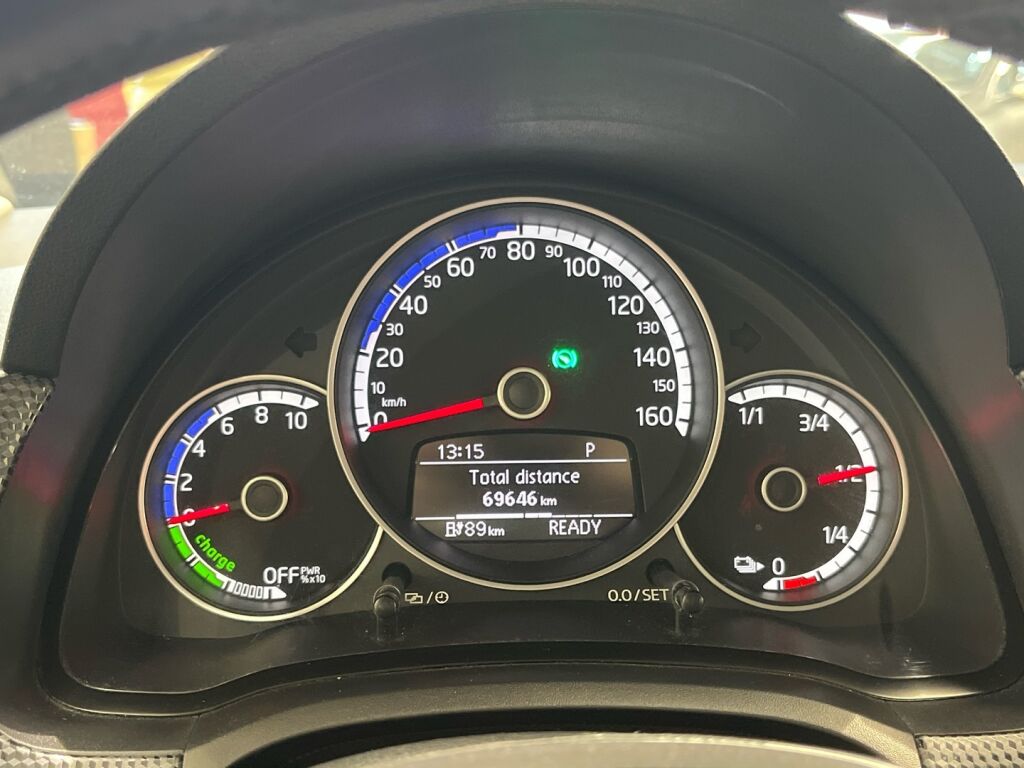 Volkswagen up! 2020 Valkoinen