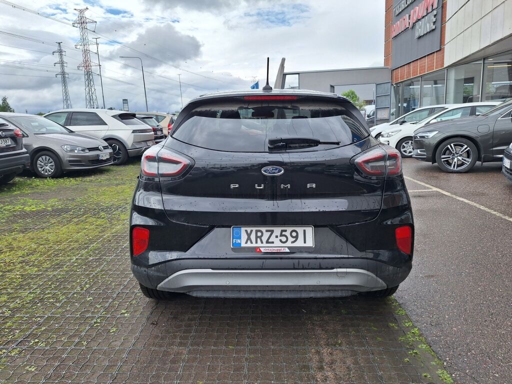 Ford Puma 2021 Musta