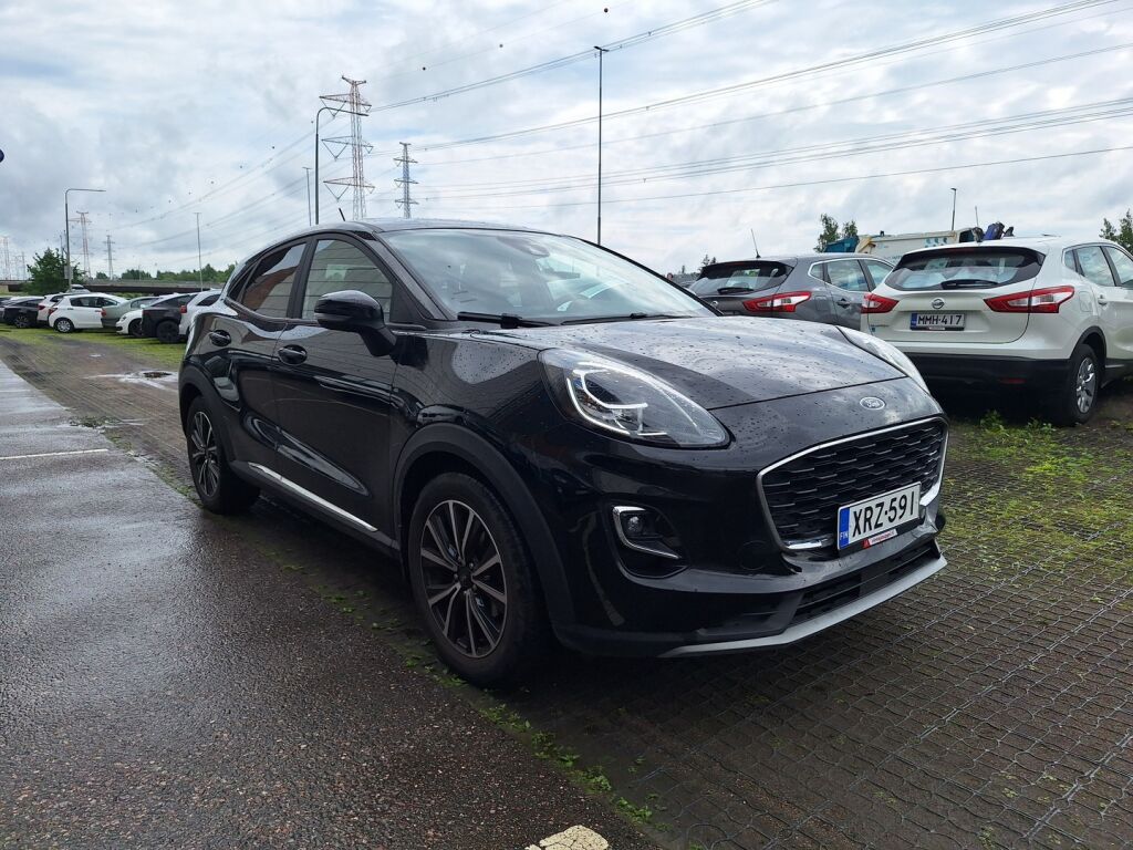 Ford Puma 2021 Musta