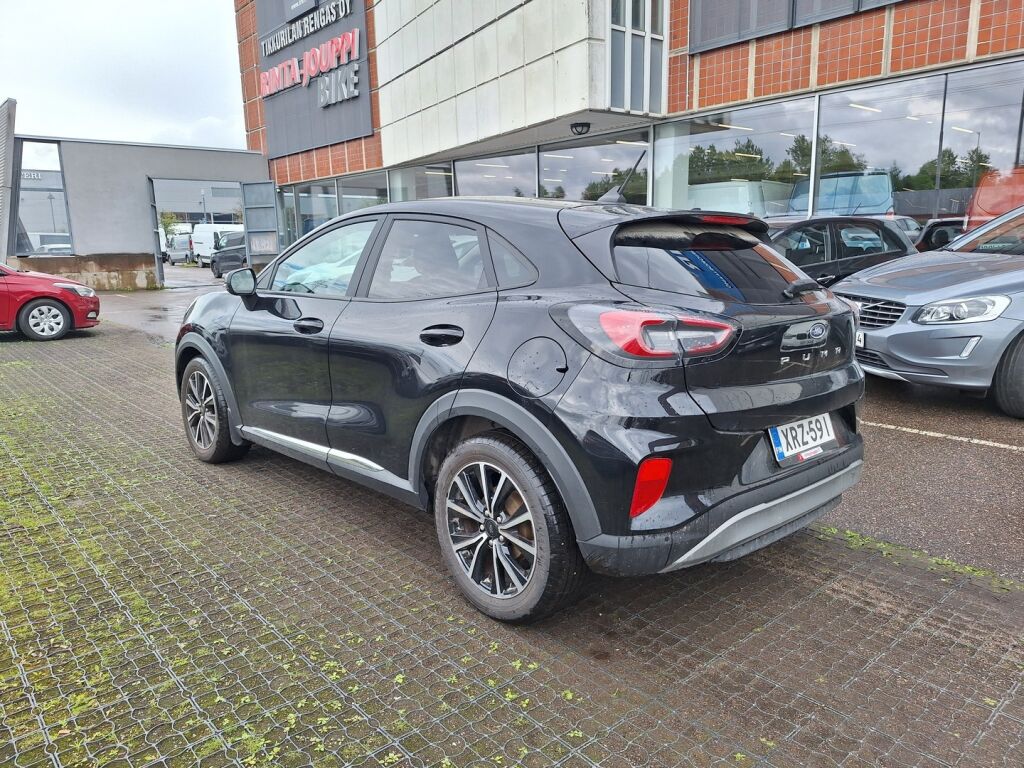 Ford Puma 2021 Musta