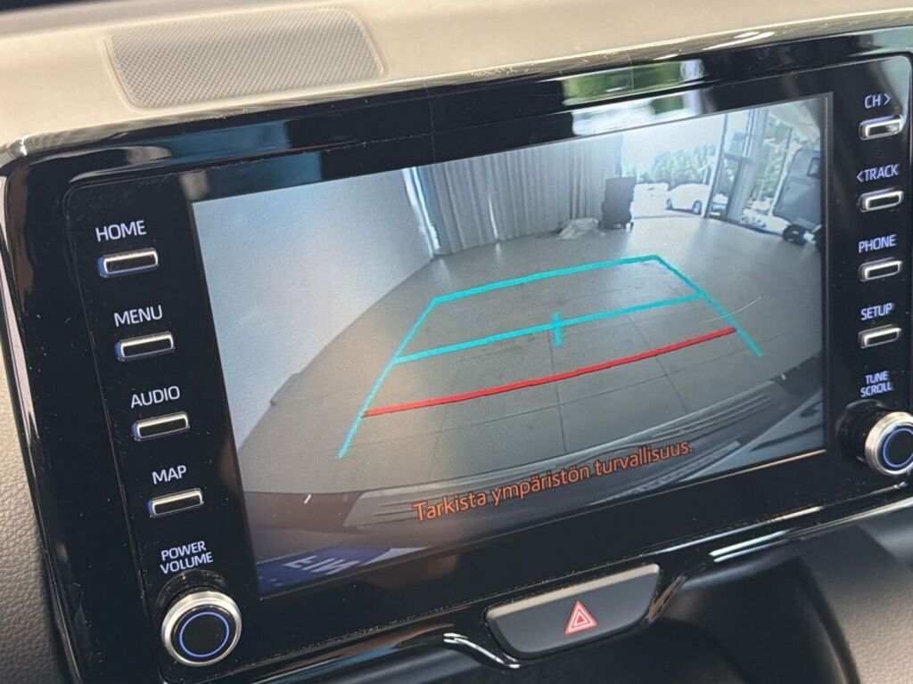 Toyota Yaris 2021 Ruskea (beige)