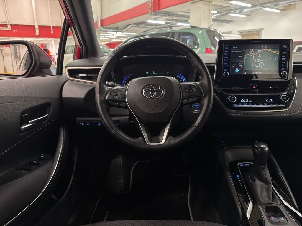 Toyota Corolla 2021 Punainen