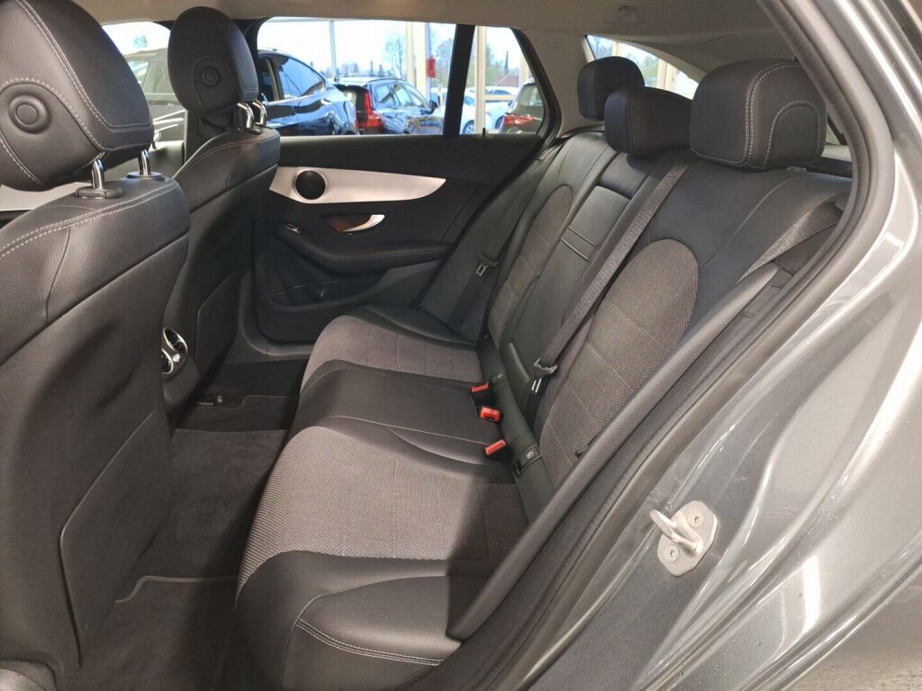 Mercedes-Benz C 2020 Harmaa