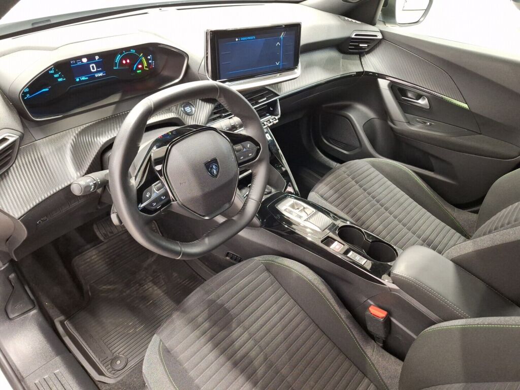 Peugeot e-2008 2024 Valkoinen