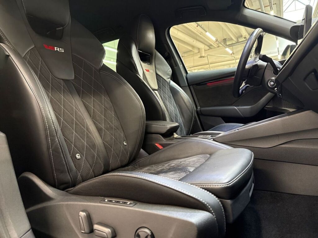 Skoda Octavia 2020 Harmaa