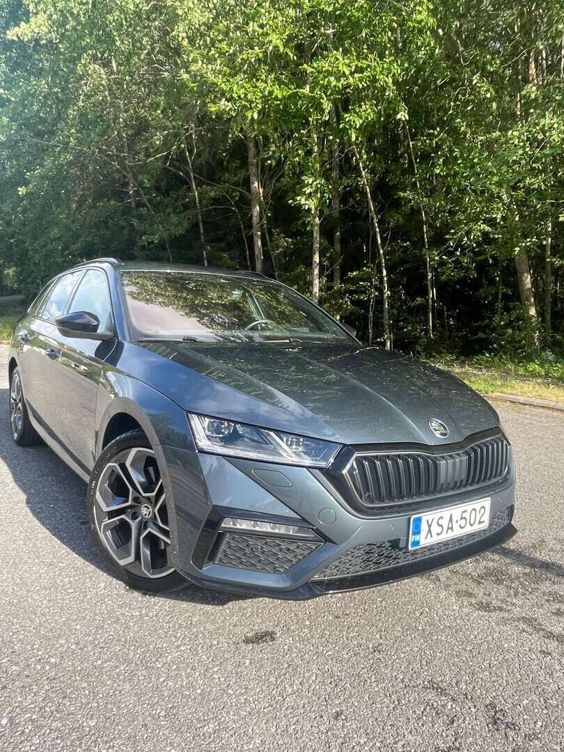 Skoda Octavia 2020 Harmaa