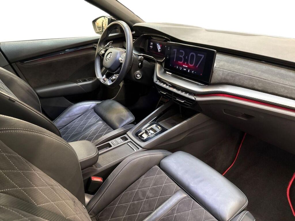 Skoda Octavia 2020 Harmaa